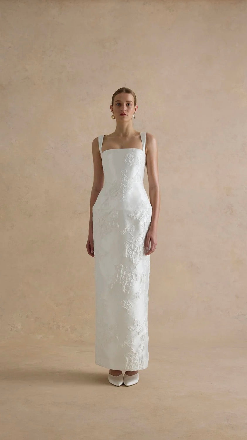 Minha Gown