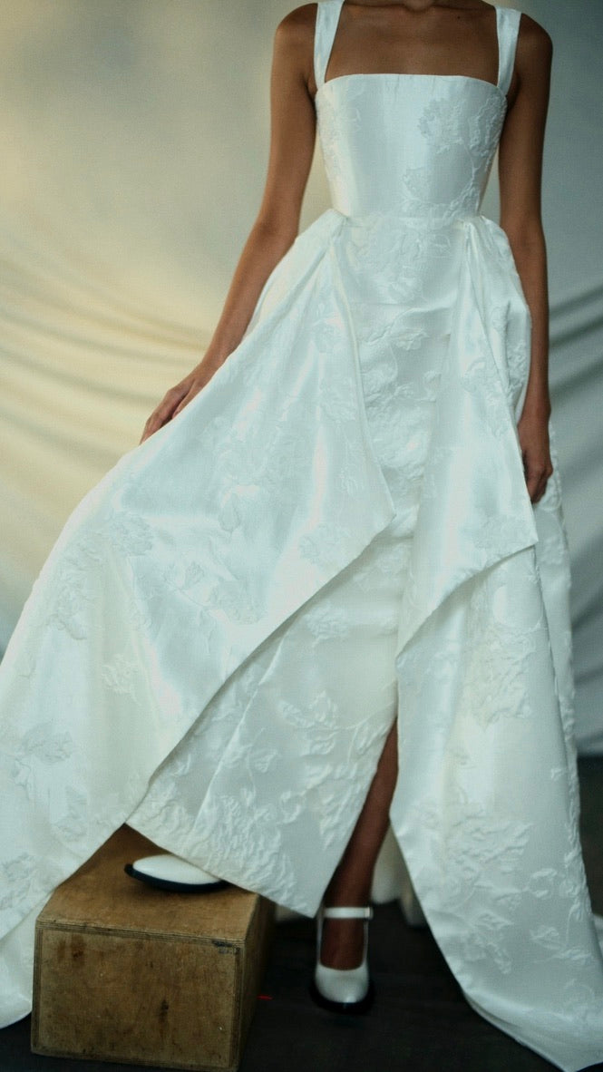 Minha Overskirt